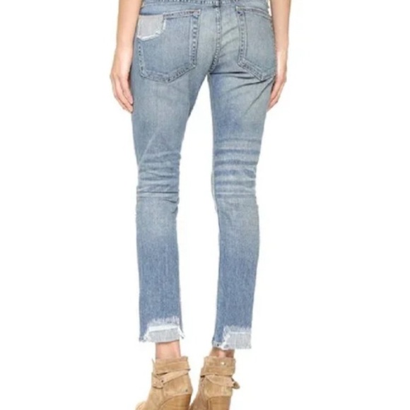 Rag & Bone The Tomboy Ludlow
Distressed Jeans - Picture 4 of 14